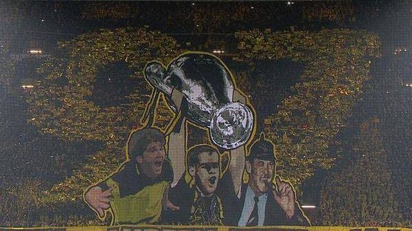 Borussia dortmund fans
