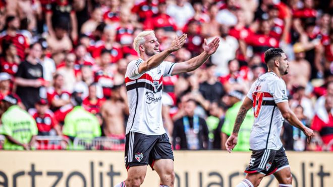 Flamengo derrotado para o São Paulo jogo de ida copa do brasil 2023 gol calleri
