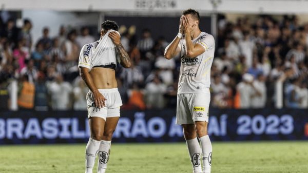 Santos rebaixado relegated primeira vez first time
